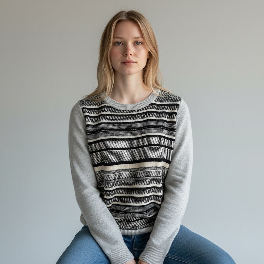 J. Crew Long Sleeve Sweater Wool Rabbit Hair Size Medium EUC